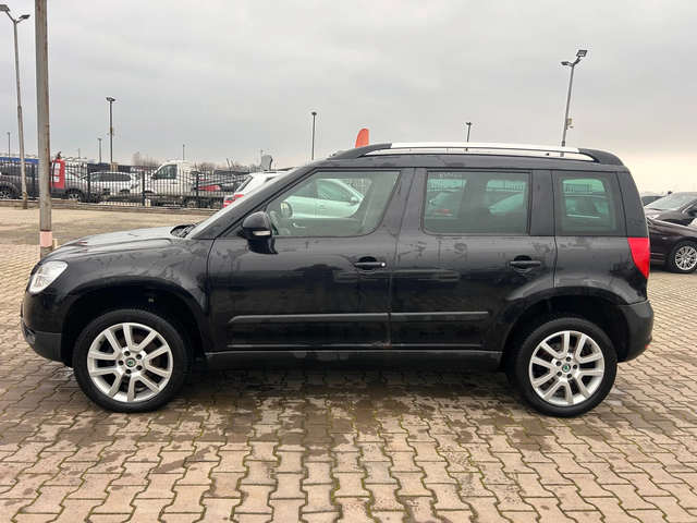 Skoda Yeti 2.0TDI 4X4 AVTOMAT/NAVI/PANORAMA EURO 5 - автомобили, коли, обяви за нови и употребявани 8