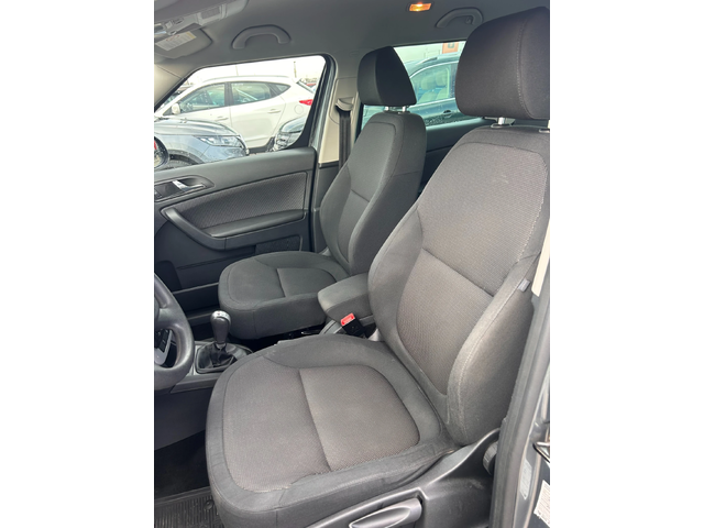 Skoda Yeti 2.0TDI 4X4 EURO 5 - автомобили, коли, обяви за нови и употребявани 11