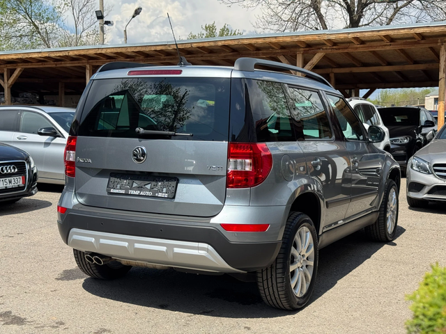 Skoda Yeti 2.0TDI* 150к.с* С ПЪЛНА СЕРВИЗНА ИСТОРИЯ В SKODA - автомобили, коли, обяви за нови и употребявани 3