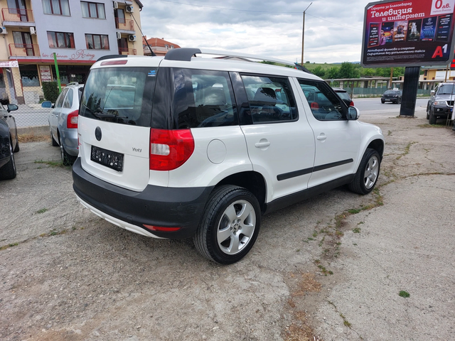 Skoda Yeti 2.0TDI* 6-speed.* 4Х4* - автомобили, коли, обяви за нови и употребявани 2