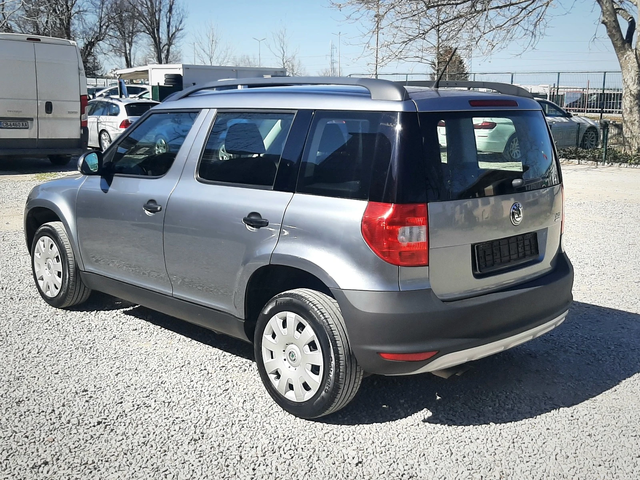 Skoda Yeti 1.6TDI * Н О В А* - автомобили, коли, обяви за нови и употребявани 5