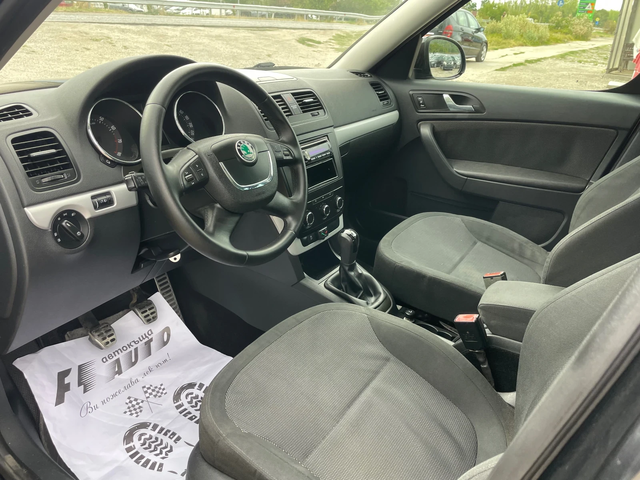Skoda Yeti 1.2TSI-105-ITALIA - автомобили, коли, обяви за нови и употребявани 13
