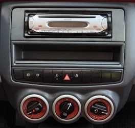 Smart Forfour 1.1i (64 кс) - автомобили, коли, обяви за нови и употребявани 12
