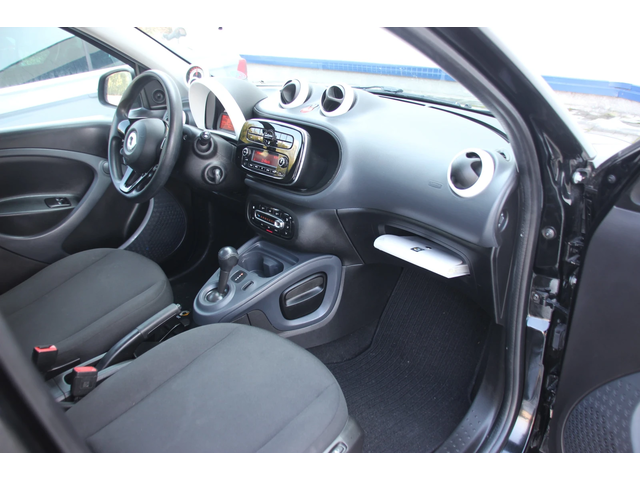 Smart Forfour EQ LED  НОВ ВНОС ГЕРМАНИЯ - автомобили, коли, обяви за нови и употребявани 9