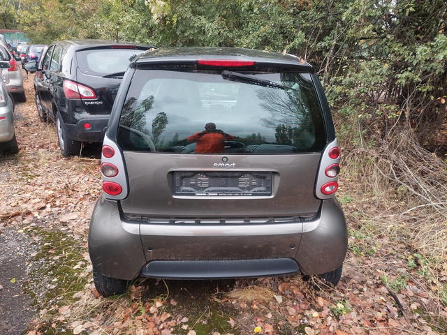 Smart Fortwo 0, 7i 61ps KLIMA - автомобили, коли, обяви за нови и употребявани 3