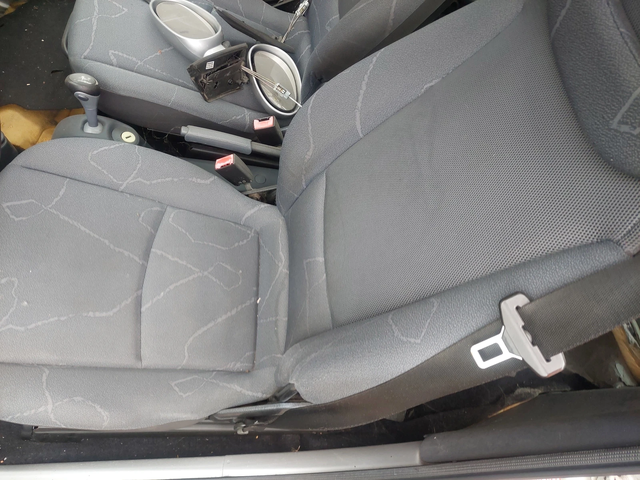 Smart Fortwo 0, 7i 61ps KLIMA - автомобили, коли, обяви за нови и употребявани 8