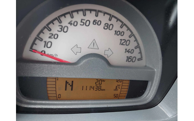 Smart Fortwo 1,0i 71ps - автомобили, коли, обяви за нови и употребявани 7