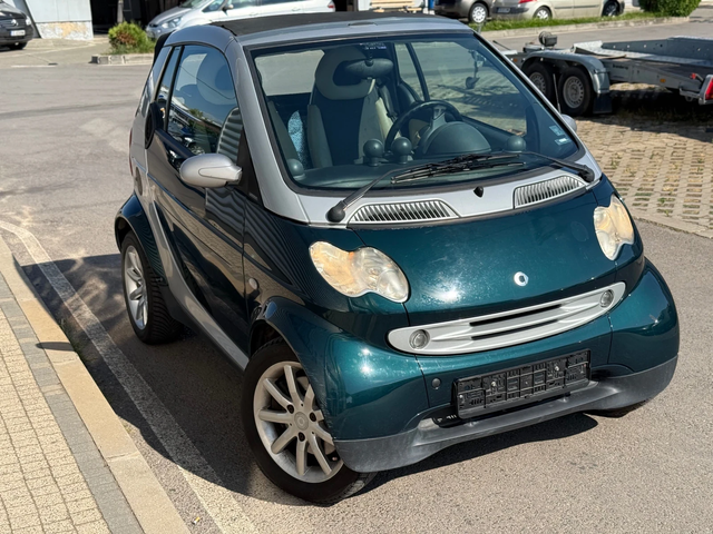 Smart Fortwo Регистрирана+ Много икономична+ Всичко платено - автомобили, коли, обяви за нови и употребявани 5