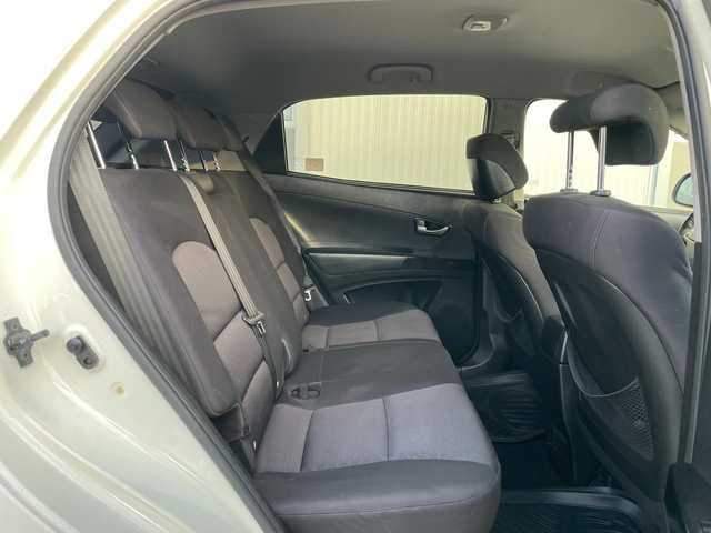 SsangYong Korando - автомобили, коли, обяви за нови и употребявани 8