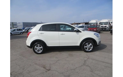 ssangyong-korando - 4