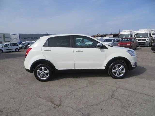 SsangYong Korando 2.0 Euro 5b - автомобили, коли, обяви за нови и употребявани 4