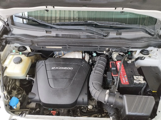 SsangYong Korando 2.0 HDI - автомобили, коли, обяви за нови и употребявани 8