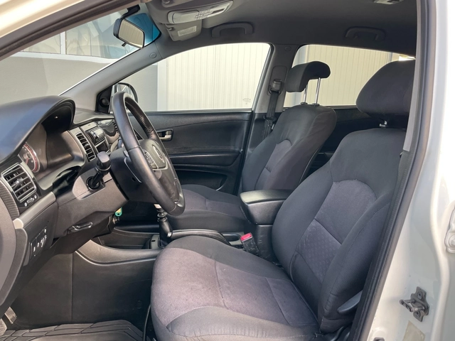SsangYong Korando - автомобили, коли, обяви за нови и употребявани 4