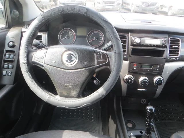 SsangYong Korando 2.0 Euro 5b - автомобили, коли, обяви за нови и употребявани 8