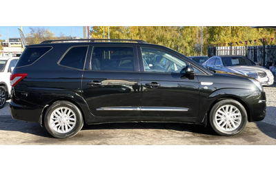 ssangyong-rodius - 3