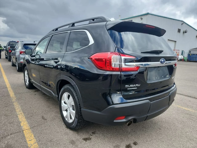 Subaru Ascent 8 passenger Convenience /CARFAX/3 Ключа - автомобили, коли, обяви за нови и употребявани 3