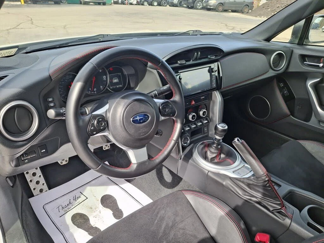 Subaru BRZ * АвтоКредит * (ЦЕНА ДО БГ) - автомобили, коли, обяви за нови и употребявани 8