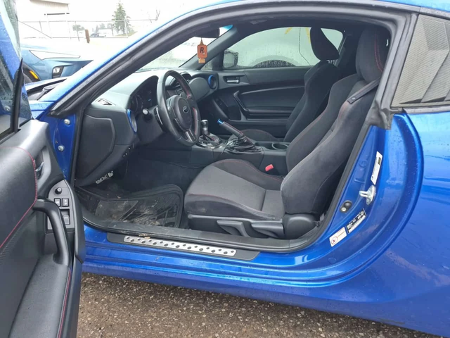 Subaru BRZ CARFAX/Cruise Control/Rear Wheel Drive - автомобили, коли, обяви за нови и употребявани 5