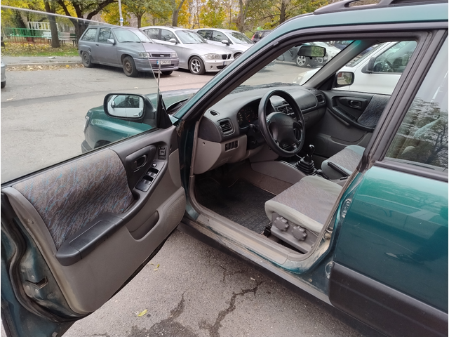 Subaru Forester 2.0 - автомобили, коли, обяви за нови и употребявани 6