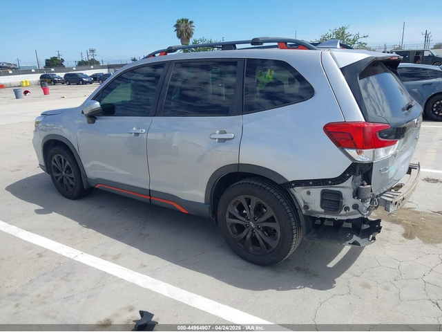 Subaru Forester 2.5L H-4 DI, DOHC, VVT, 182HP All Wheel Drive - автомобили, коли, обяви за нови и употребявани 2