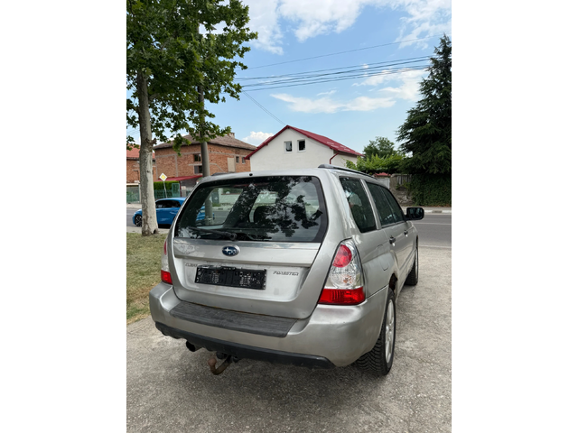 Subaru Forester 2.5 BENZIN GERMANY - автомобили, коли, обяви за нови и употребявани 4