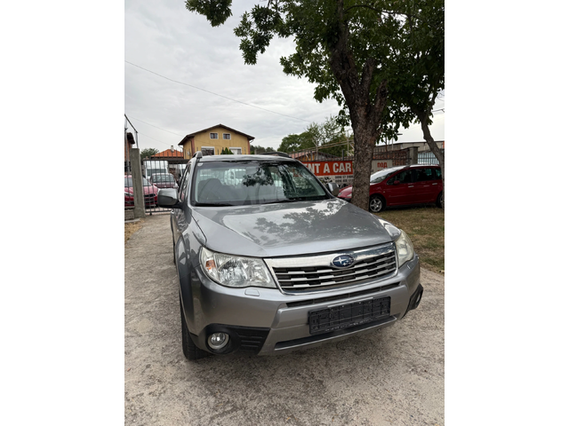 Subaru Forester 2.0 BENZIN AUSTRIA - автомобили, коли, обяви за нови и употребявани 2