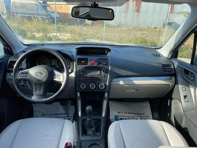 Subaru Forester 2.5 бензин 4х4 - автомобили, коли, обяви за нови и употребявани 7