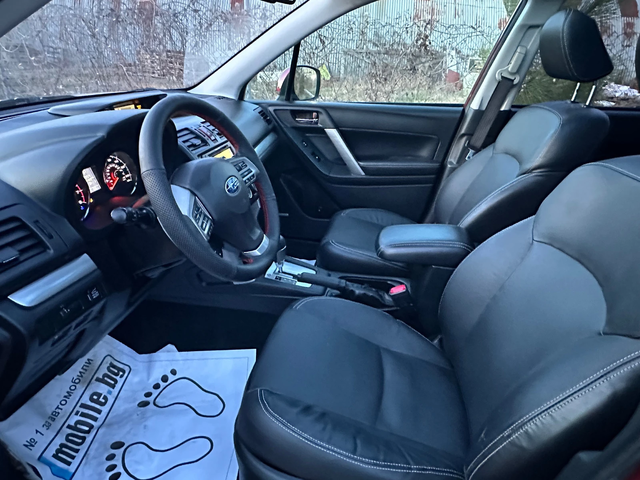 Subaru Forester 2.0 XT - автомобили, коли, обяви за нови и употребявани 5