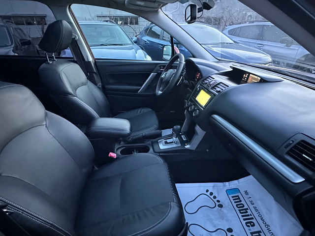 Subaru Forester 2.0 XT - автомобили, коли, обяви за нови и употребявани 7