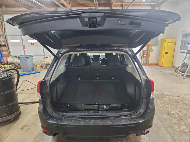 Subaru Forester * PREMIUM* AWD* - автомобили, коли, обяви за нови и употребявани 4