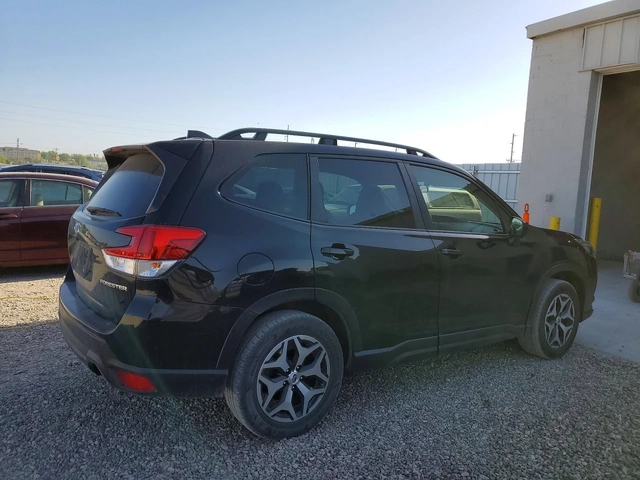 Subaru Forester PREMIUM AWD - автомобили, коли, обяви за нови и употребявани 2