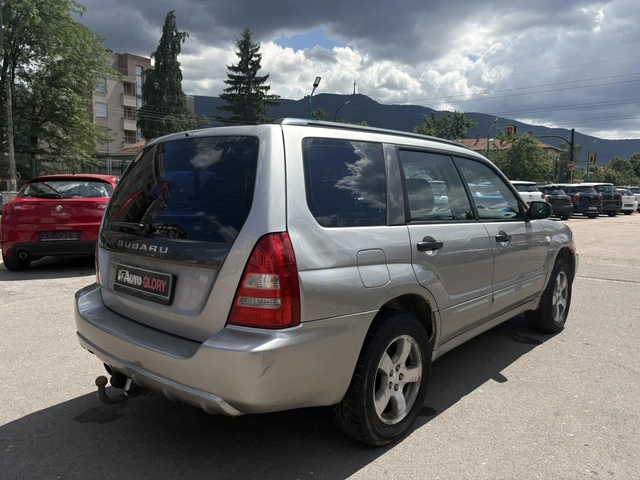 Subaru Forester 2.0 BENZ - автомобили, коли, обяви за нови и употребявани 3