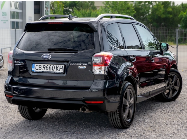 Subaru Forester 2.0D-147hp-4X4-РЕГИСТРИРАНА! - автомобили, коли, обяви за нови и употребявани 3