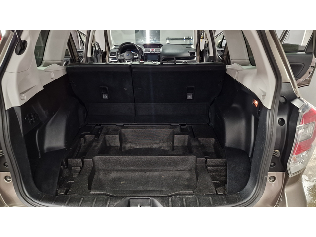 Subaru Forester XT - автомобили, коли, обяви за нови и употребявани 14