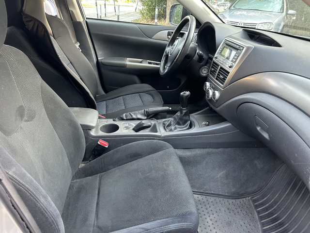 Subaru Impreza 1.5 i  LPG - автомобили, коли, обяви за нови и употребявани 11