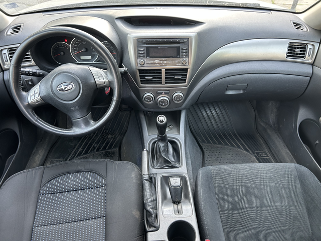 Subaru Impreza 1.5 i  LPG - автомобили, коли, обяви за нови и употребявани 9