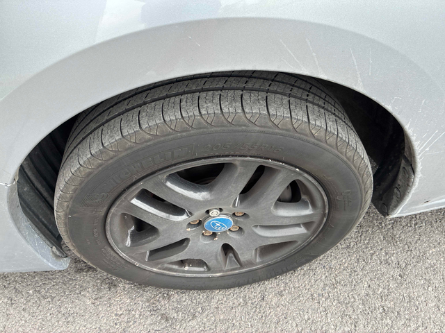 Subaru Impreza 2.0L 4cyl AWD - автомобили, коли, обяви за нови и употребявани 6