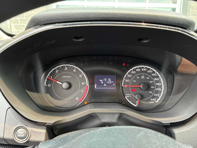 Subaru Impreza 2.0L 4cyl AWD - автомобили, коли, обяви за нови и употребявани 7