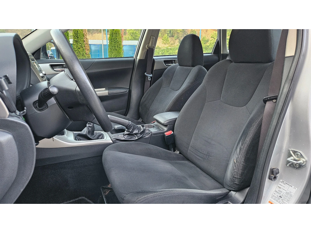 Subaru Impreza 4х4/Климатроник/Топ Състояние - автомобили, коли, обяви за нови и употребявани 11