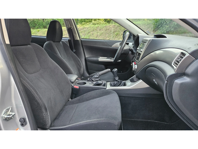 Subaru Impreza 4х4/Климатроник/Топ Състояние - автомобили, коли, обяви за нови и употребявани 12