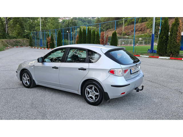 Subaru Impreza 4х4/Климатроник/Топ Състояние - автомобили, коли, обяви за нови и употребявани 3