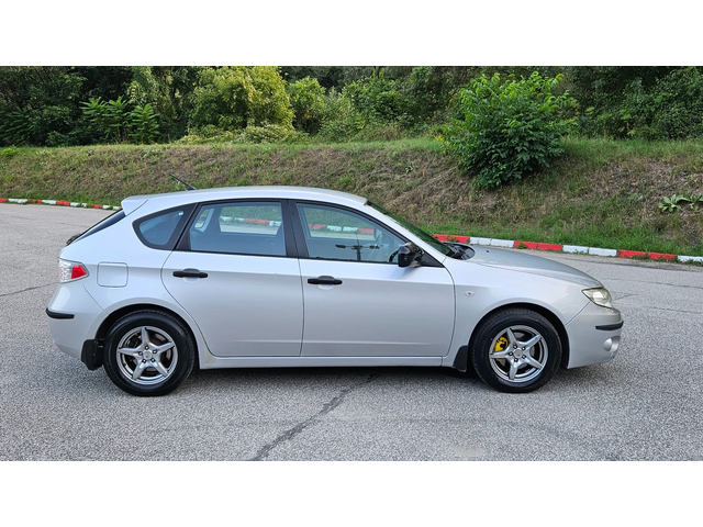 Subaru Impreza 4х4/Климатроник/Топ Състояние - автомобили, коли, обяви за нови и употребявани 6