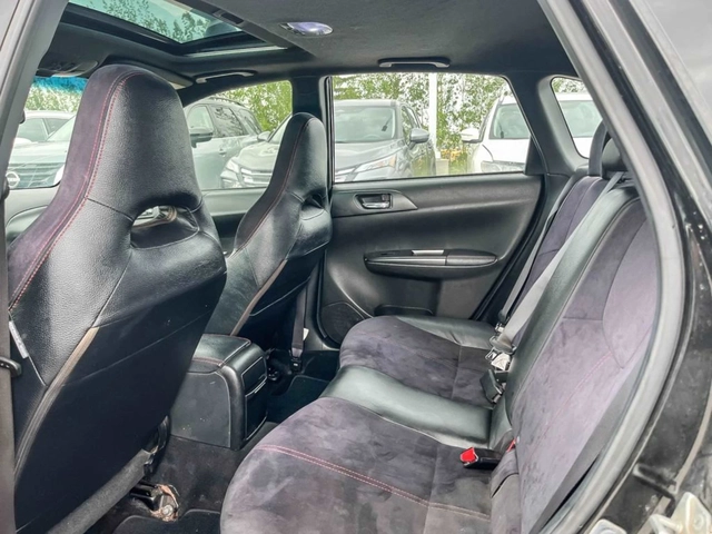 Subaru Impreza WRX STI - автомобили, коли, обяви за нови и употребявани 12