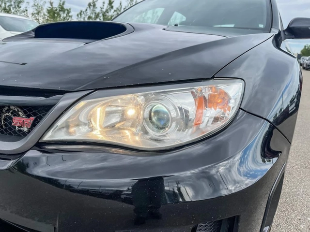 Subaru Impreza WRX STI - автомобили, коли, обяви за нови и употребявани 5