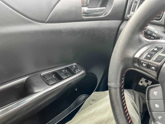 Subaru Impreza WRX STI - автомобили, коли, обяви за нови и употребявани 7