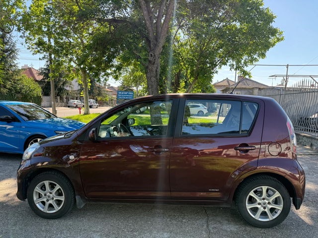 Subaru Justy BENZIN AUSTRIA - автомобили, коли, обяви за нови и употребявани 6