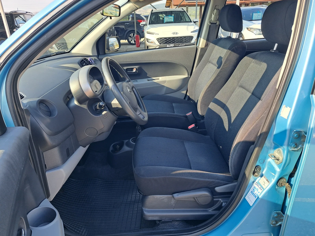 Subaru Justy 1, 0i + газ - автомобили, коли, обяви за нови и употребявани 8