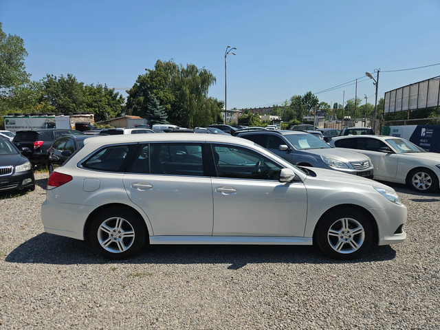 Subaru Legacy 2.0 AWD 150 k.c. - автомобили, коли, обяви за нови и употребявани 3
