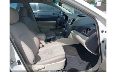 subaru-legacy-2-5l-h-4-dohc-vvt-173hp-all-wheel-drive - 4