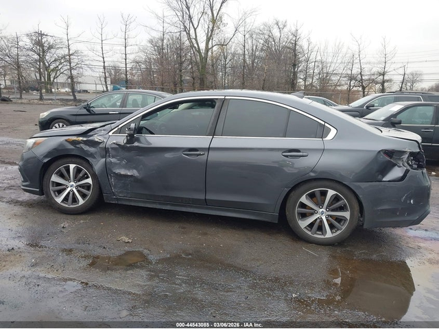 Subaru Legacy 2.5L H-4 DOHC, VVT, 175HP All Wheel Drive - автомобили, коли, обяви за нови и употребявани 14